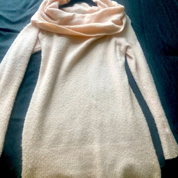 Long soft sweater - Picture 2 of 5